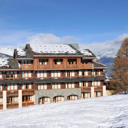 Skis Aux Pieds Avec Terrasse, Animaux Admis - Fr-1-181-2358 *